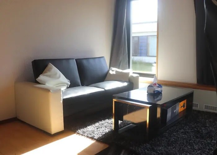 Cozy One Hotel *